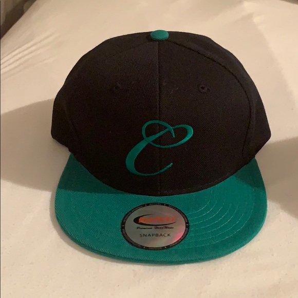 Hat - Picture 1 of 3